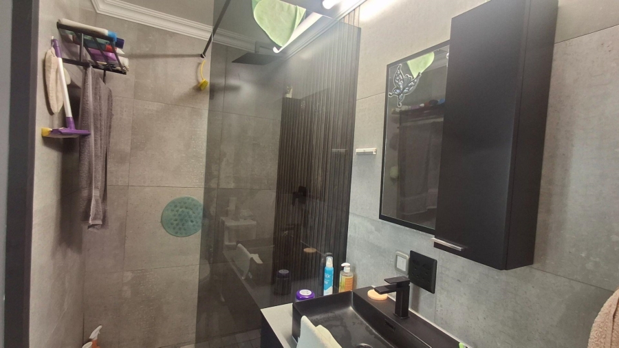 2 Bedroom Property for Sale in Gouritsmond Western Cape